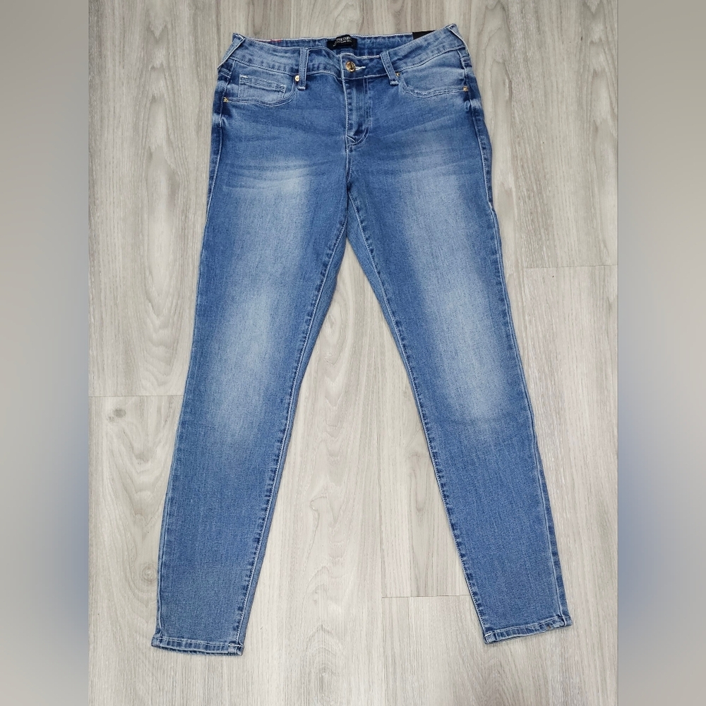 True Religion Jeans Women's 27 Jennie Curvy Mid Rise Super Skinny Crystal NWT